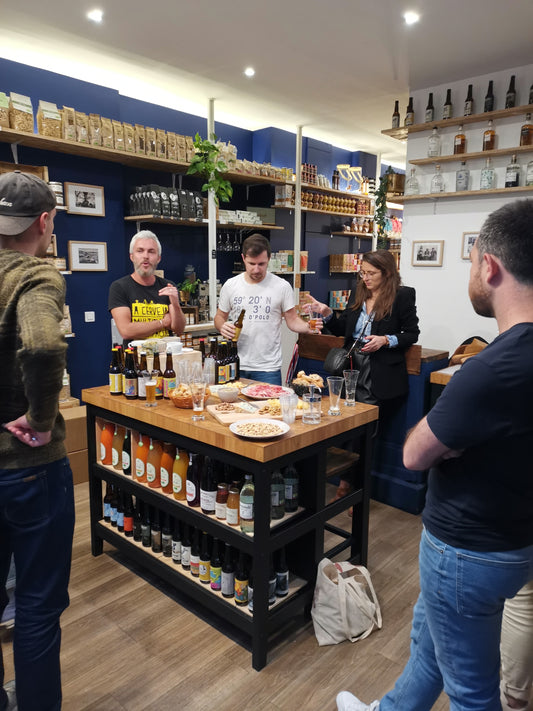 Dégustation des bières de la microbrasserie Hake Brew - Cave Devinez Septembre 2022